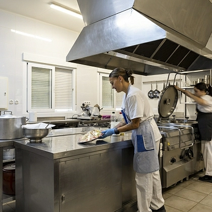 Instalaciones <br> Venero Claro